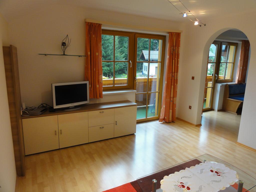 Ferienwohnung Kogler Strobl Δωμάτιο φωτογραφία